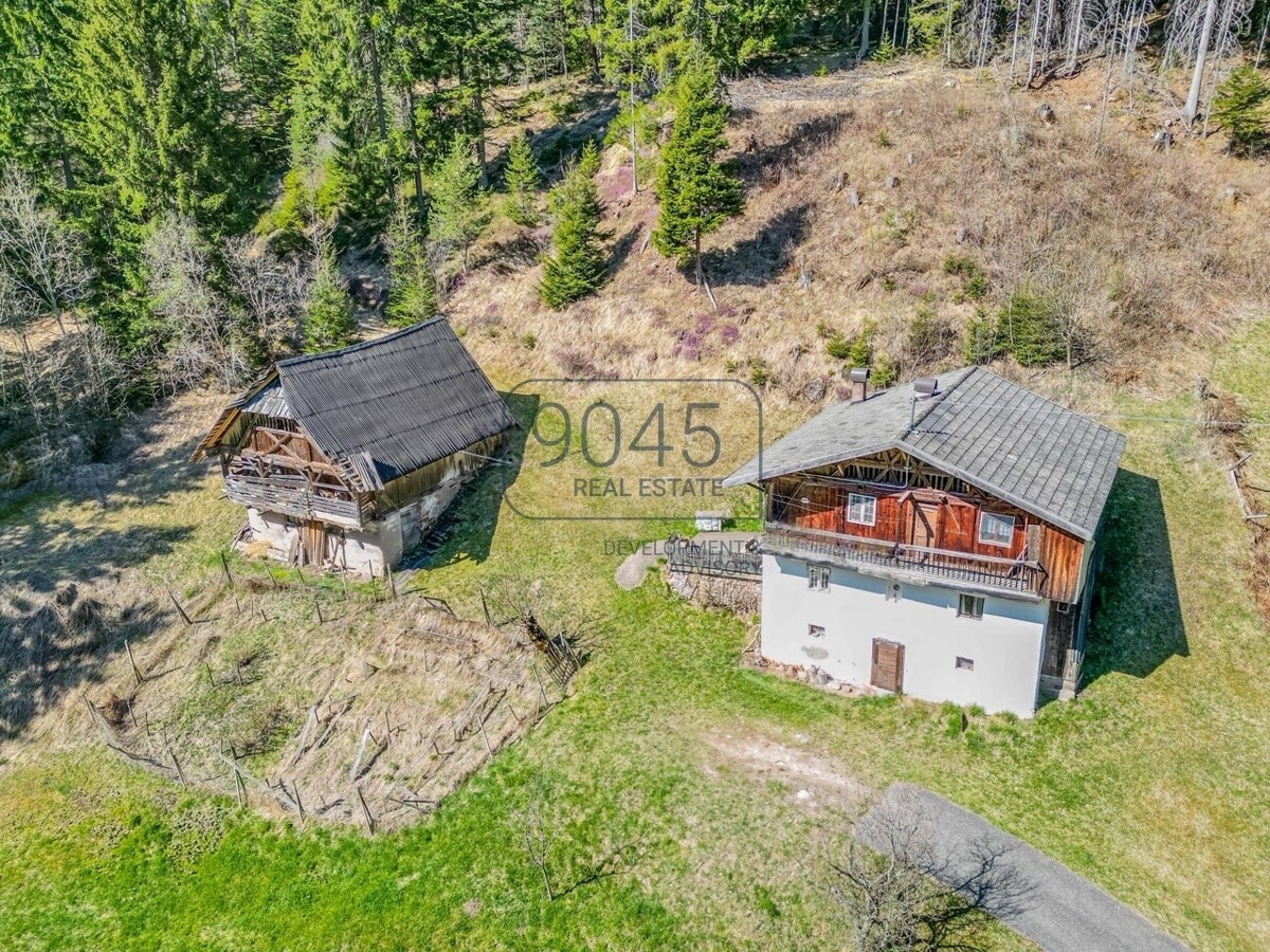 Charmanter Bergbauernhof mit großem Grundstück in Alleinlage in Jenesien