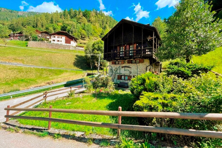 Rustikale Berghütte im Val di Rabbi - Südtirol / Trentino