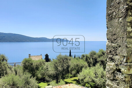 Freistehende Villa im Zitronenhain mit Panormana-Seeblick in Gargnano - Gardasee