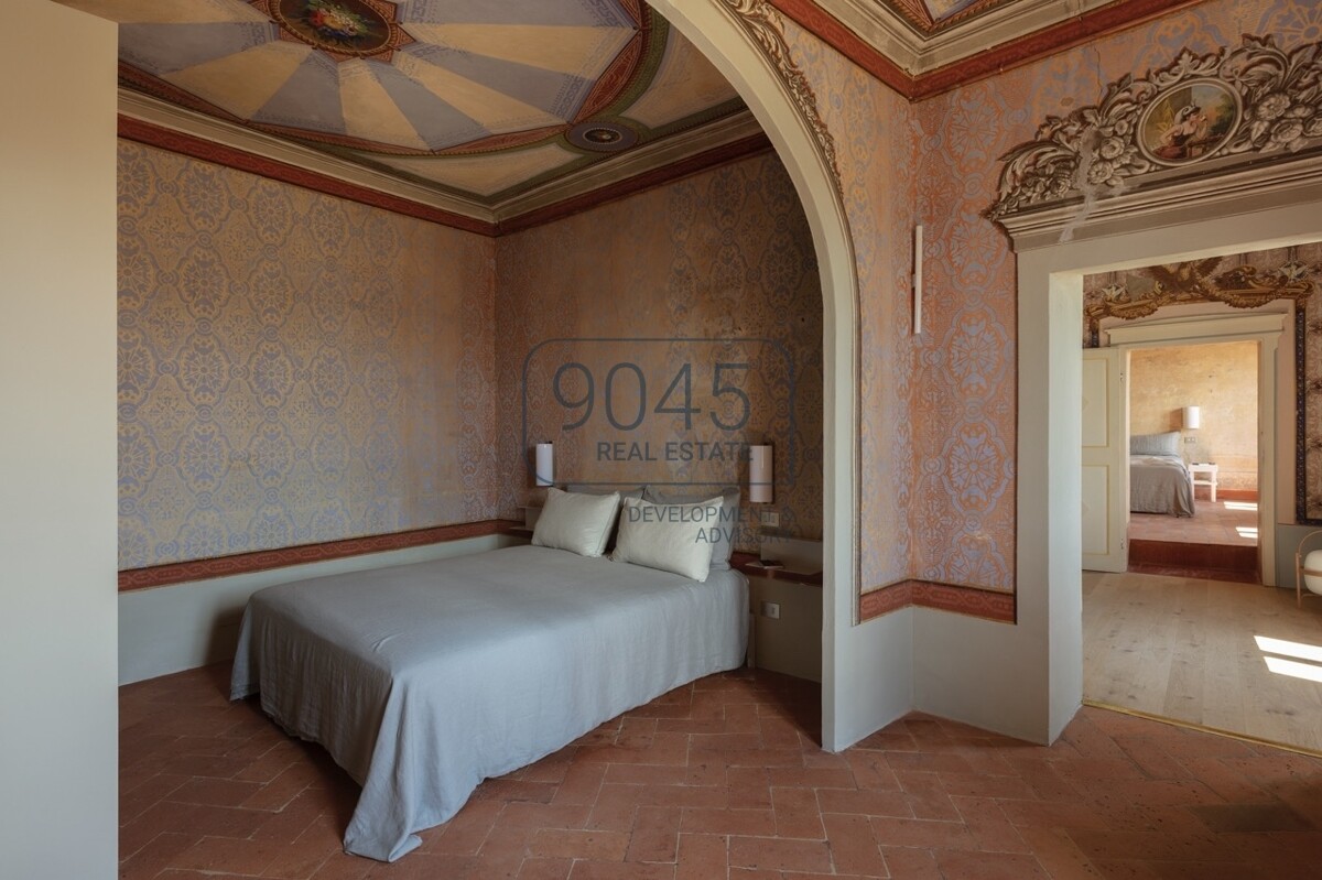 Historisches Ferienhaus mit Garten und Seele zur Miete in Montisi / Montalcino - Toskana