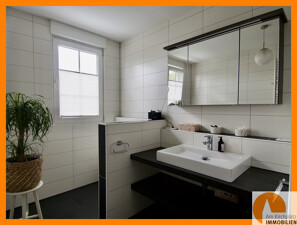 Badezimmer 2