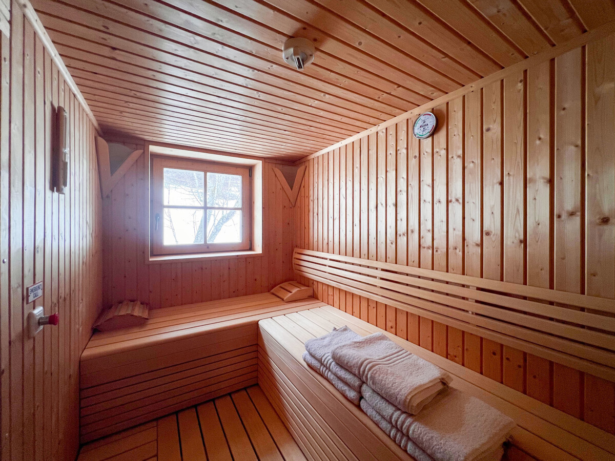 Sauna Mit Fenster