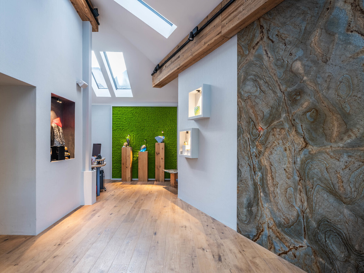 Showroom