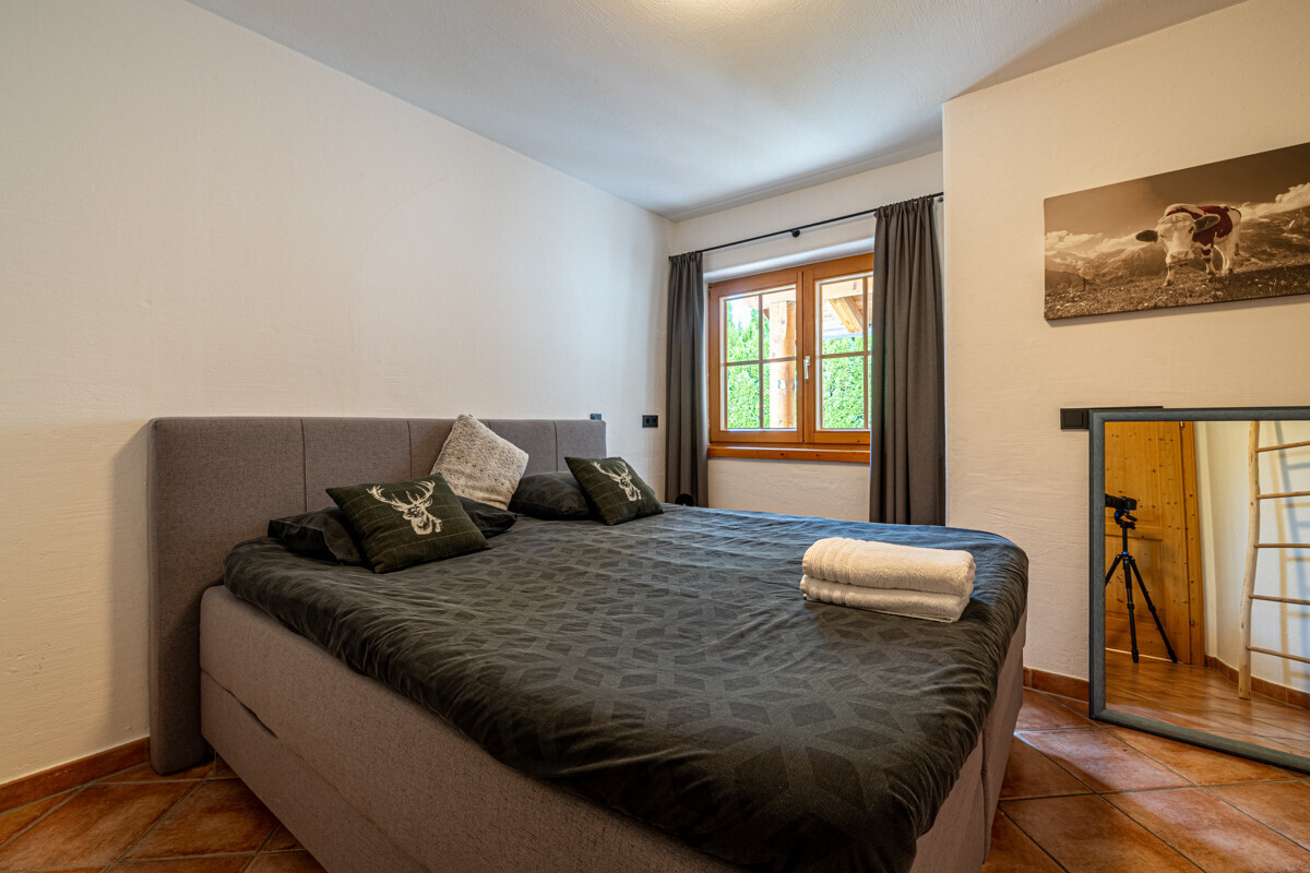 Schlafzimmer 4