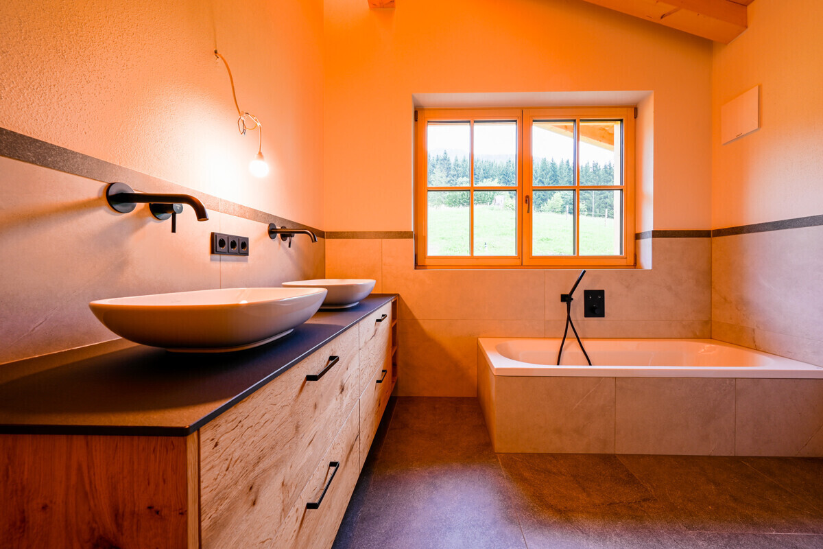 Badezimmer-Alm-Chalet-Hopfgarten-im-Brixental-Tirol