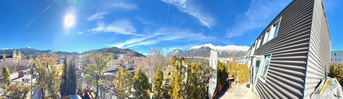 Das wird mein neues Wohnglück in der futuristischen Dachgeschosswohnung mit Panoramablick über Innsbruck und seine majestätischen Berge