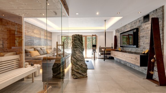 Landhausvilla am Waldrand mit traumhaften Ausblick 12