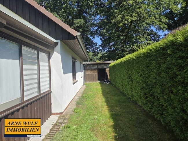 rechts Seite des Hauses