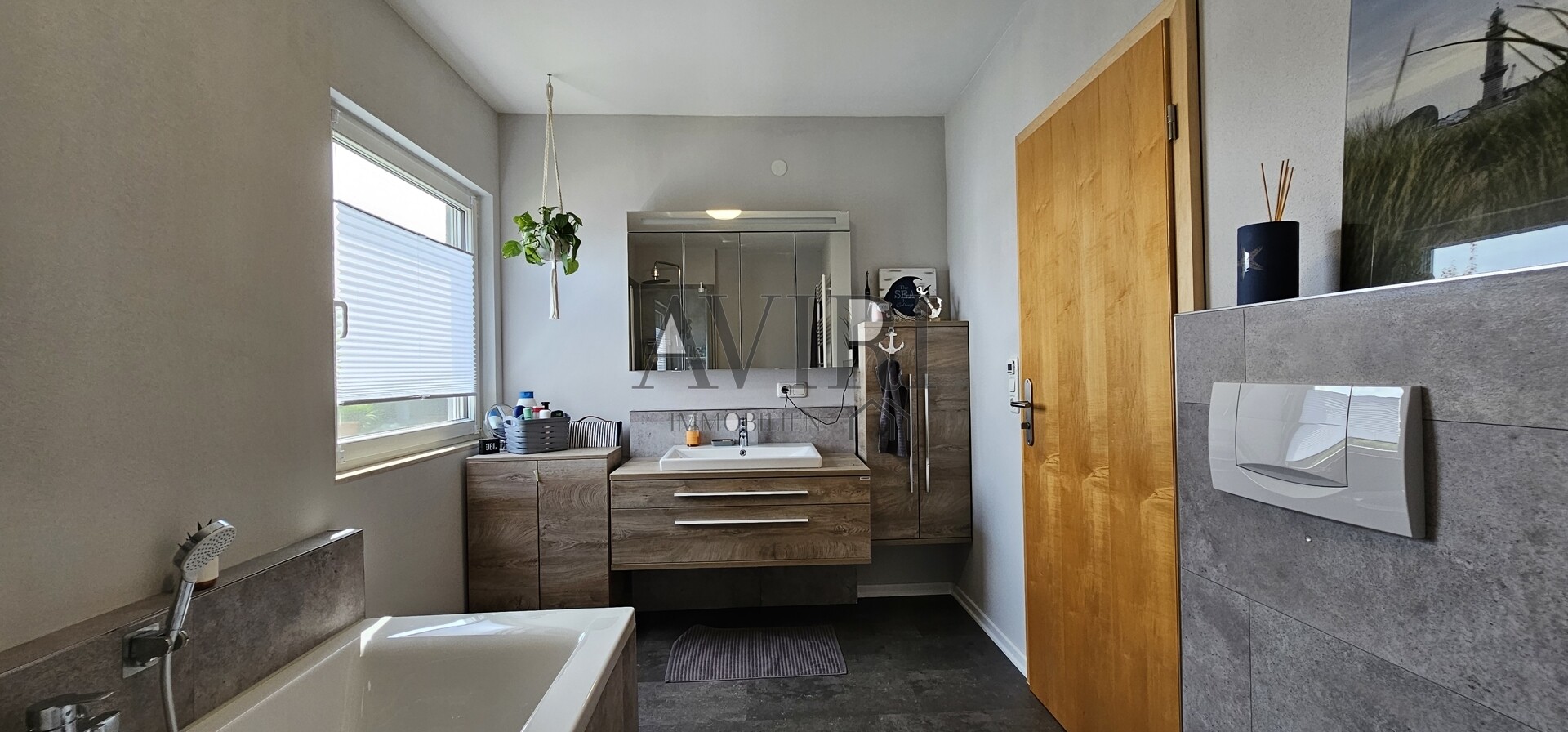 Bad _ Dusche _ WC EG 2