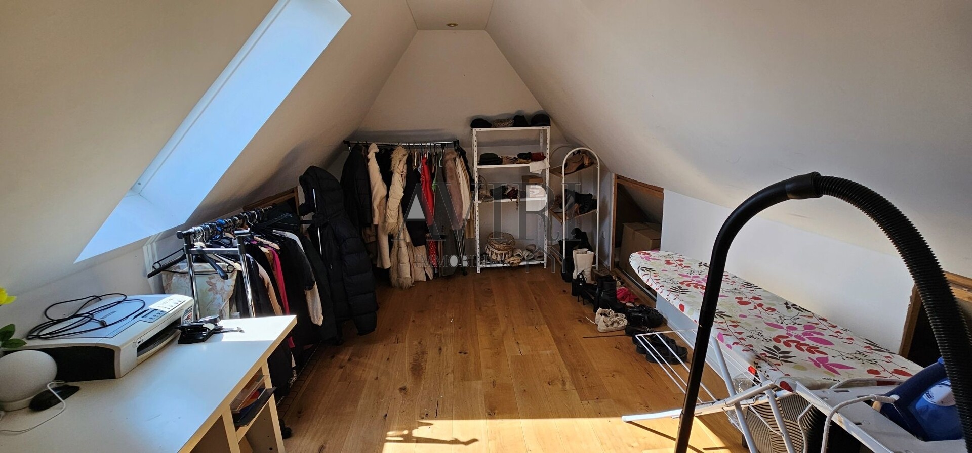 2. Wohneinheit Dachgeschoss Ankleide