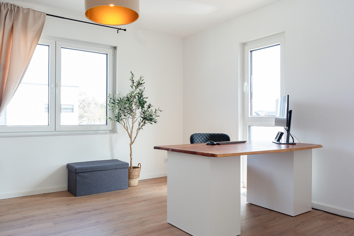 Büro / Kinderzimmer 1