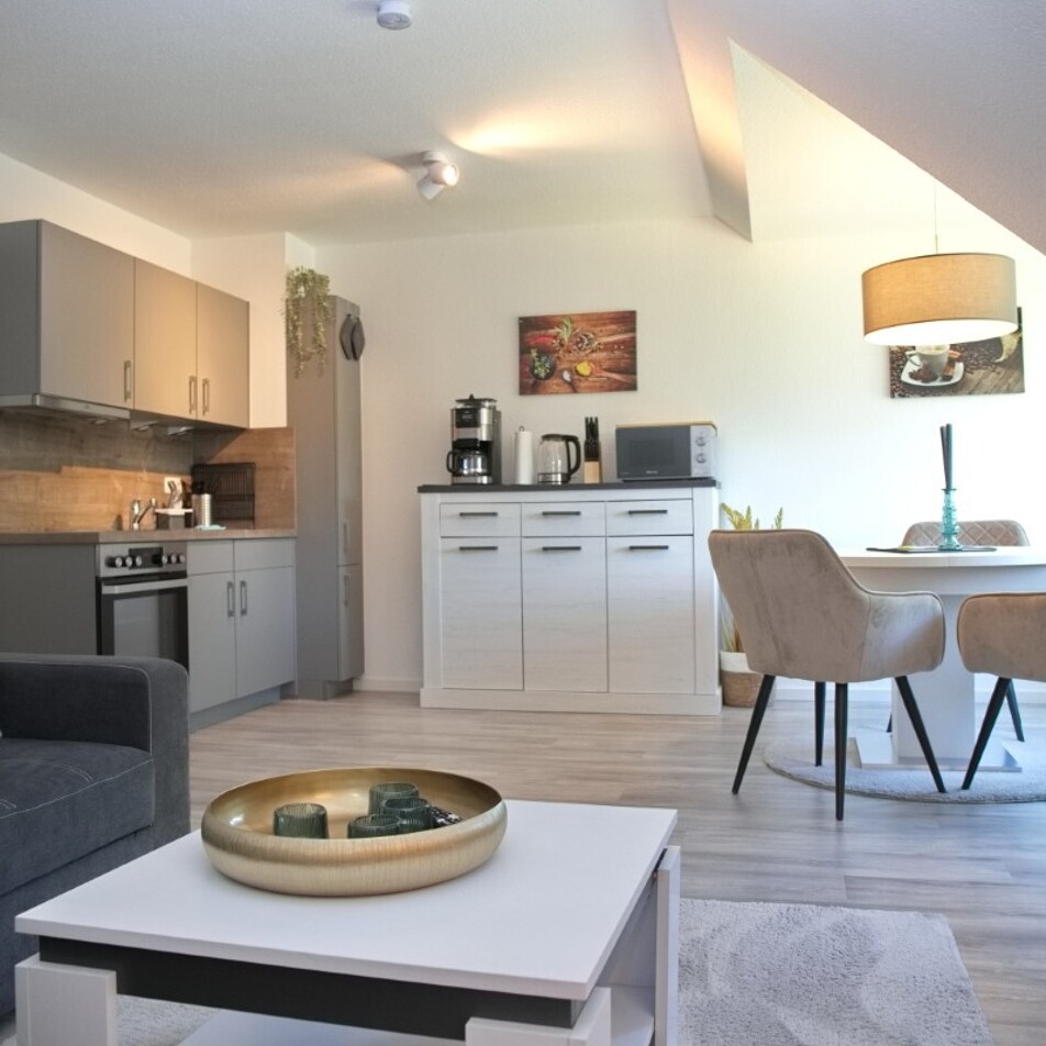 Wohn-/Esszimmer OG