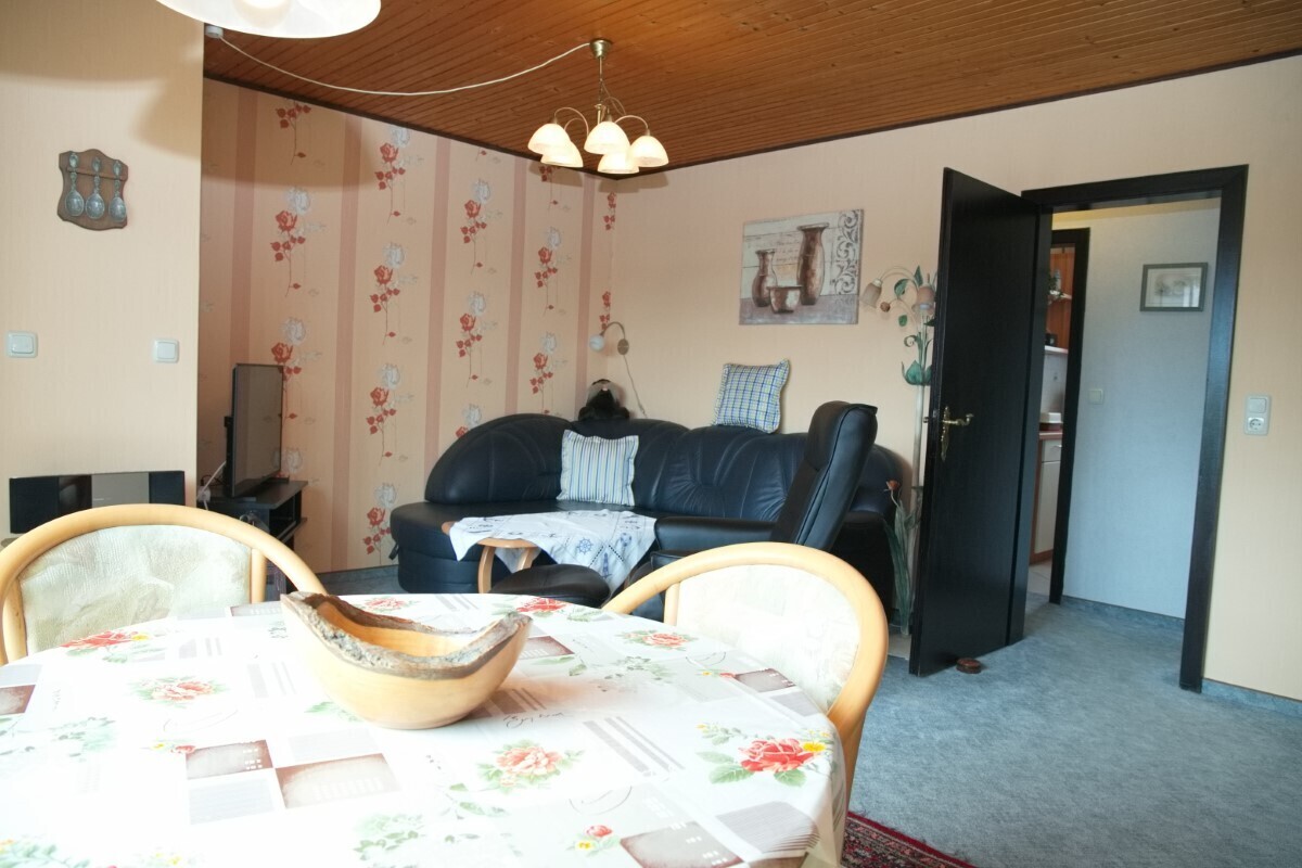 Wohn-/Esszimmer