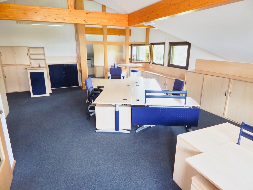 Büro  2