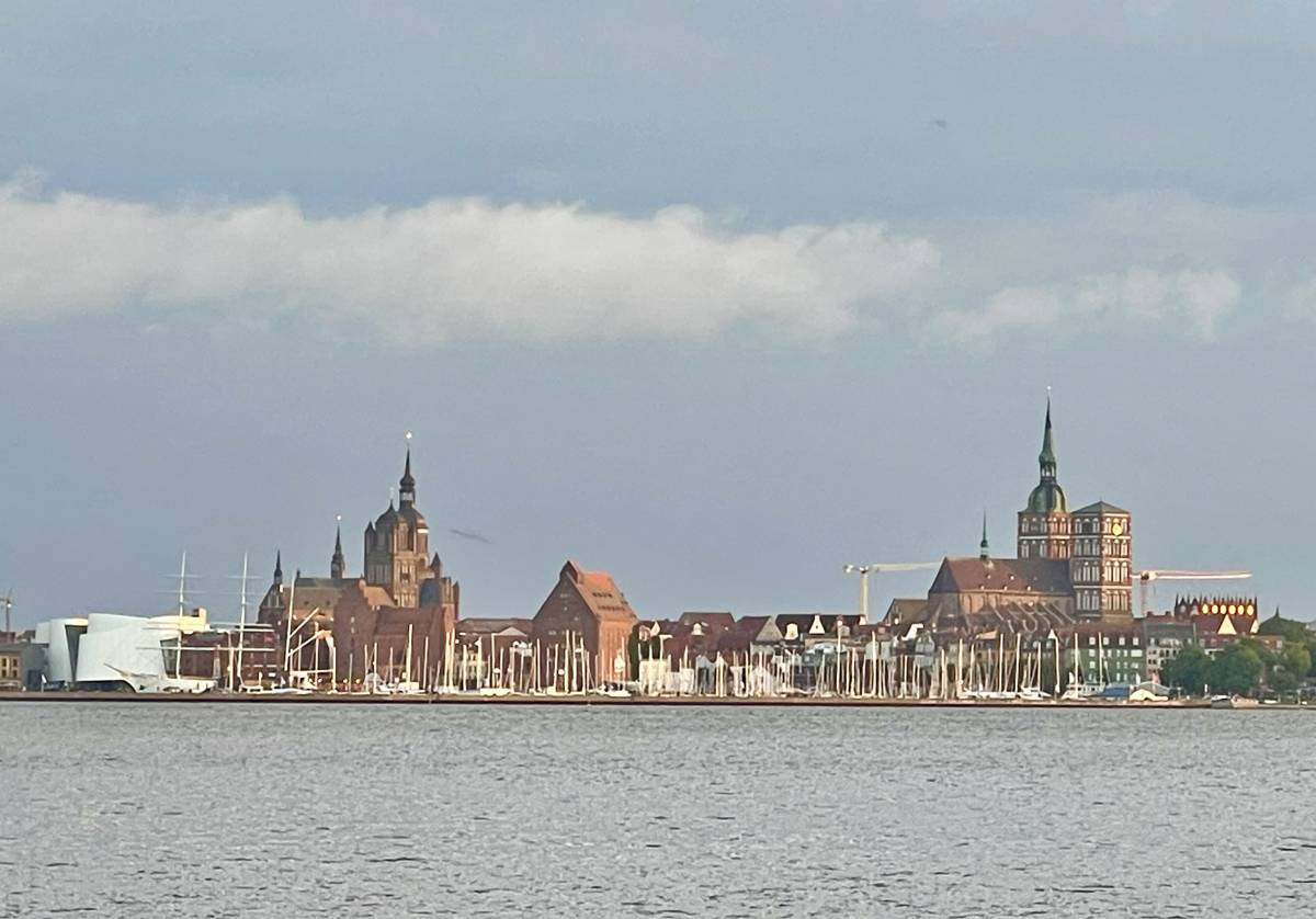 Blick vom Südstrand Skyline Stralsund