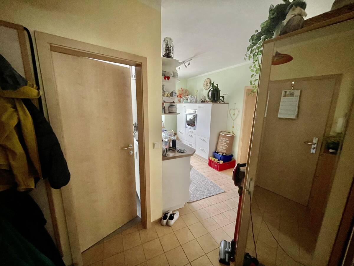 WE 2-Blick in die Küche