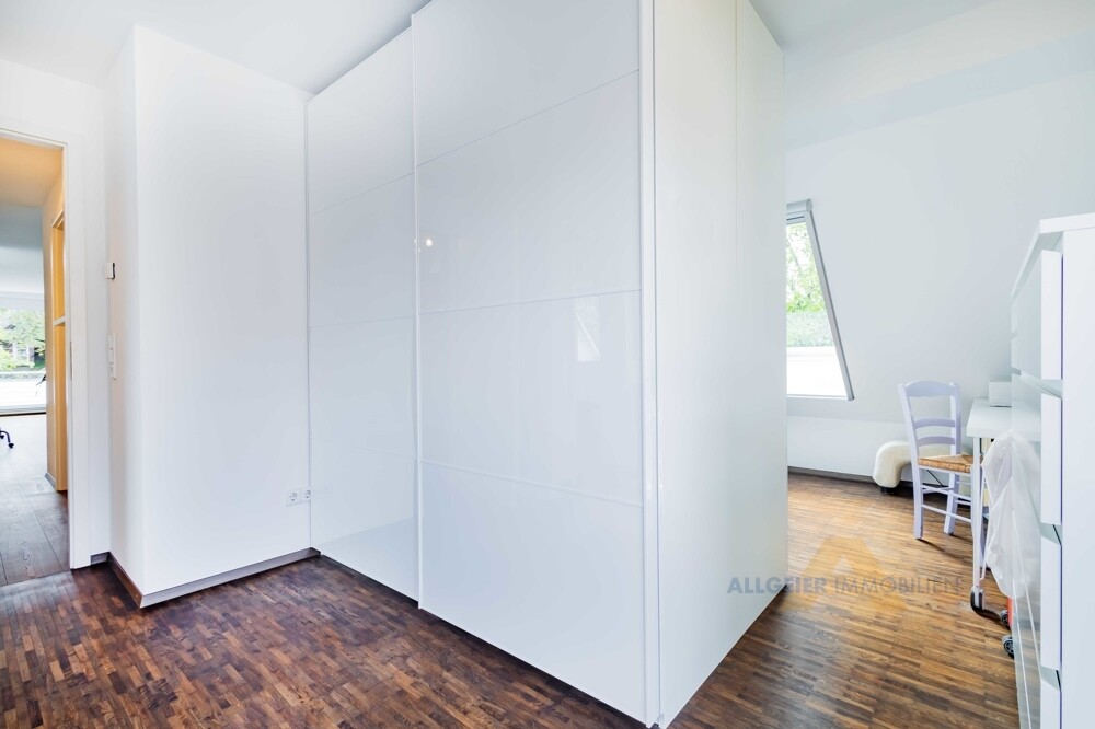 Ankleide / Büro 