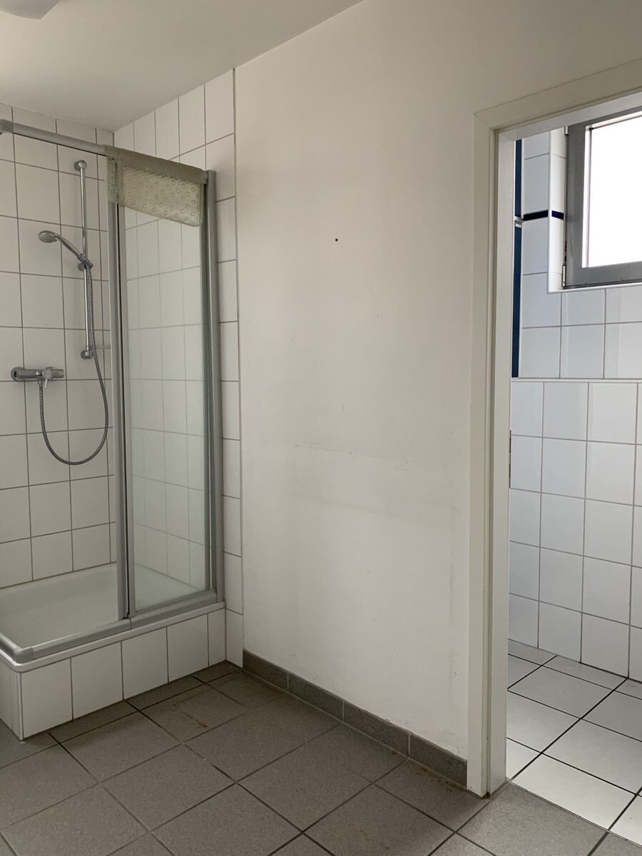 Dusche_1_mit_WC