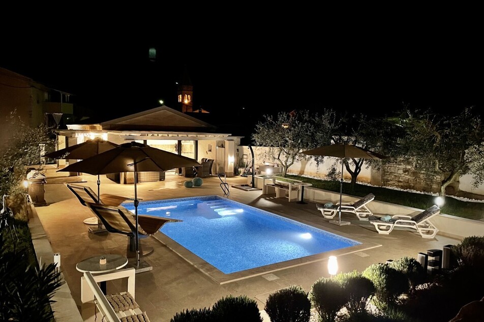 Poolbereich (2)