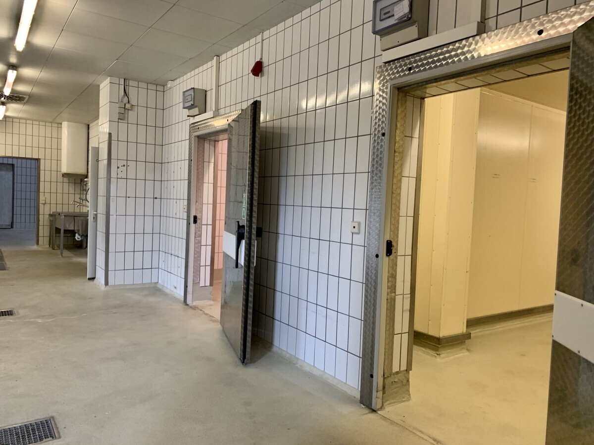 Flur_mit_Kühlzellenanordnung (1)
