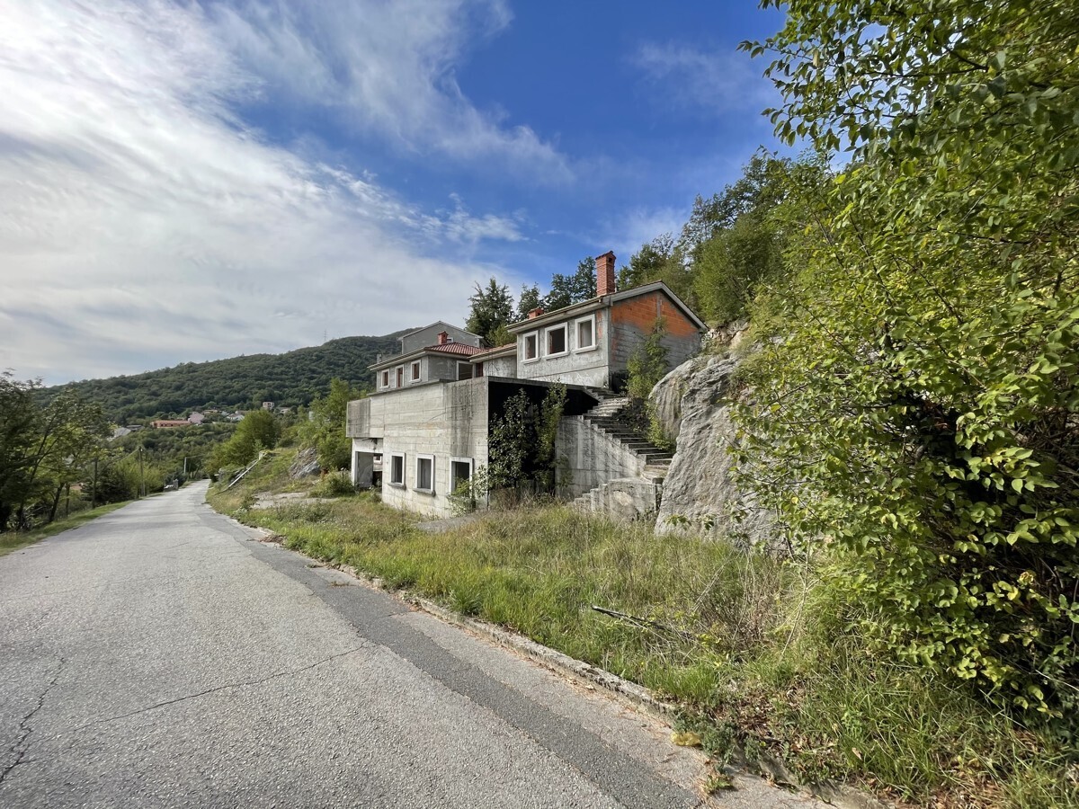 Villa 2