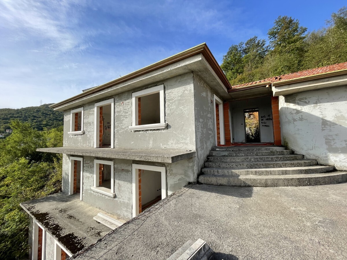 Villa 2
