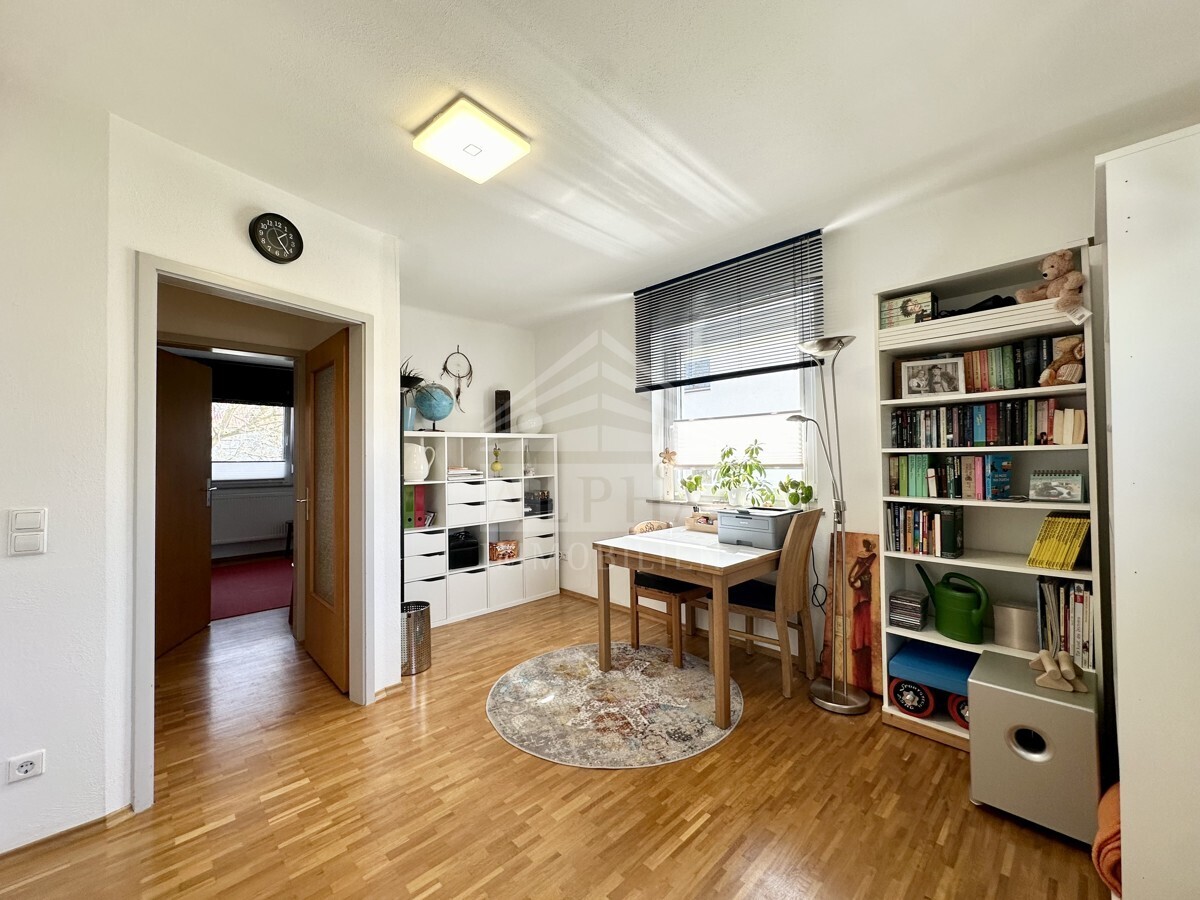 Büro/Kinderzimmer_2