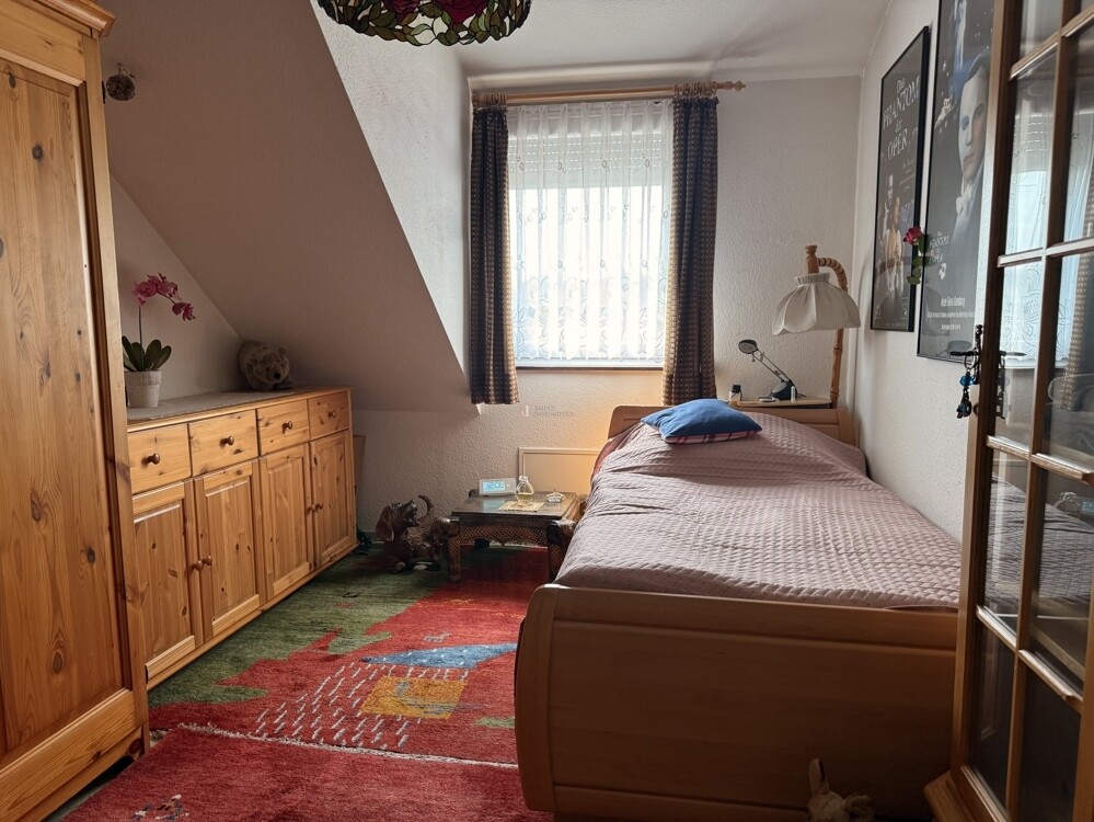 Schlafzimmer 2