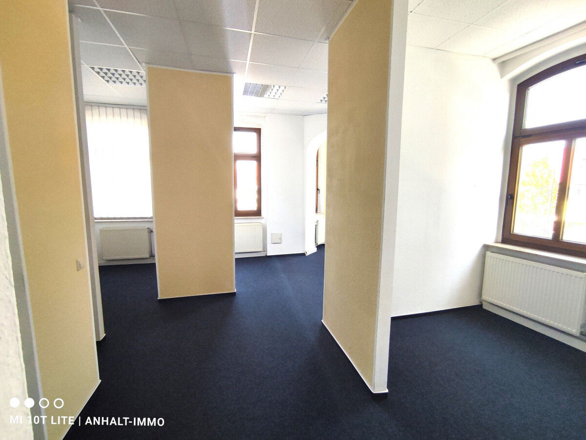 Büro (2)