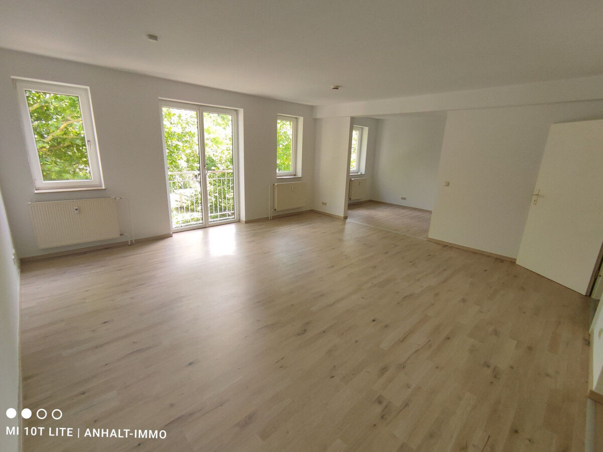 Wohnzimmer (2)