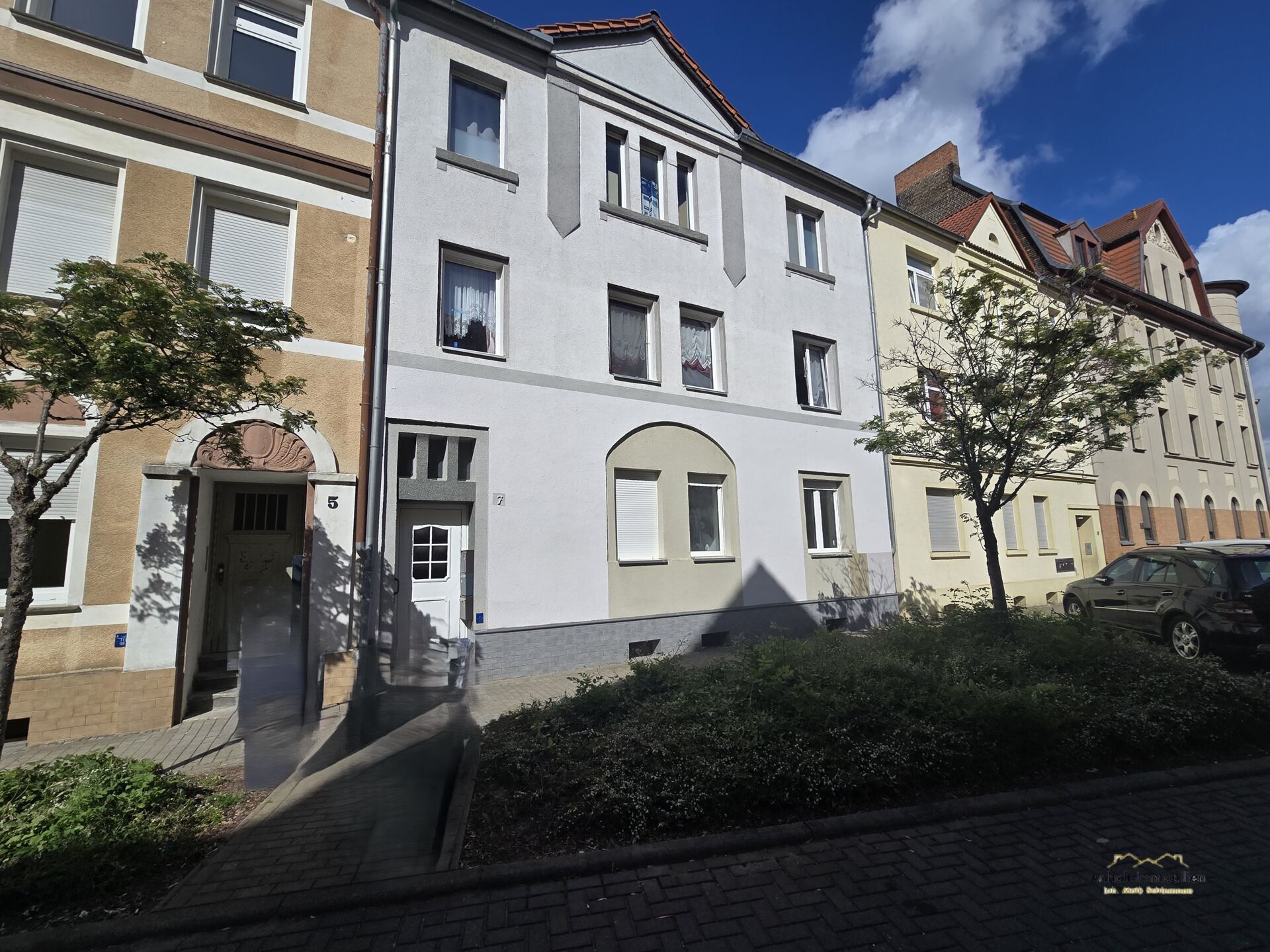 Straßenansicht