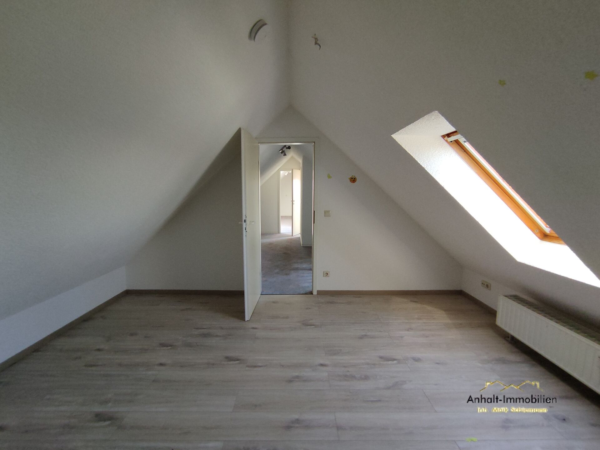 DG L, 1. Kinderzimmer
