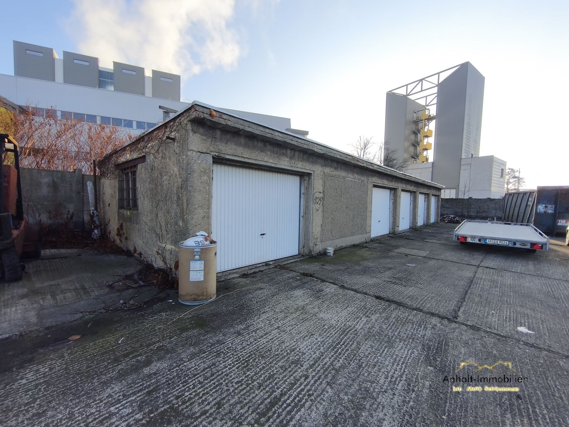Grundstücksfläche 3 mit Garagenkomplex