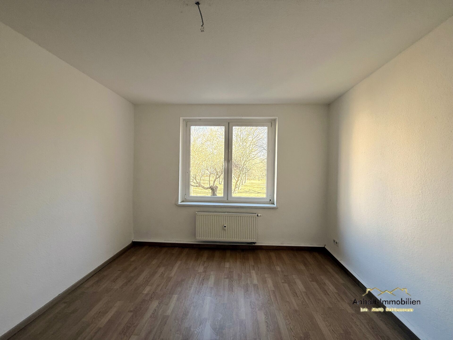 Schlafzimmer (2)