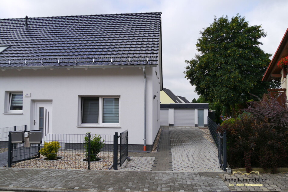Einfahrt