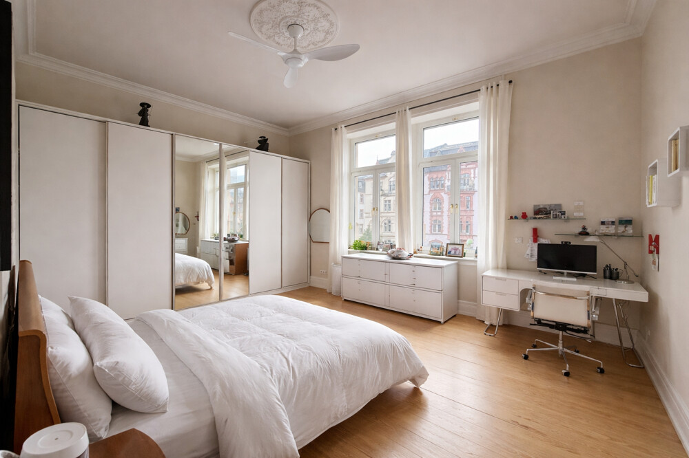 Schlafzimmer 1