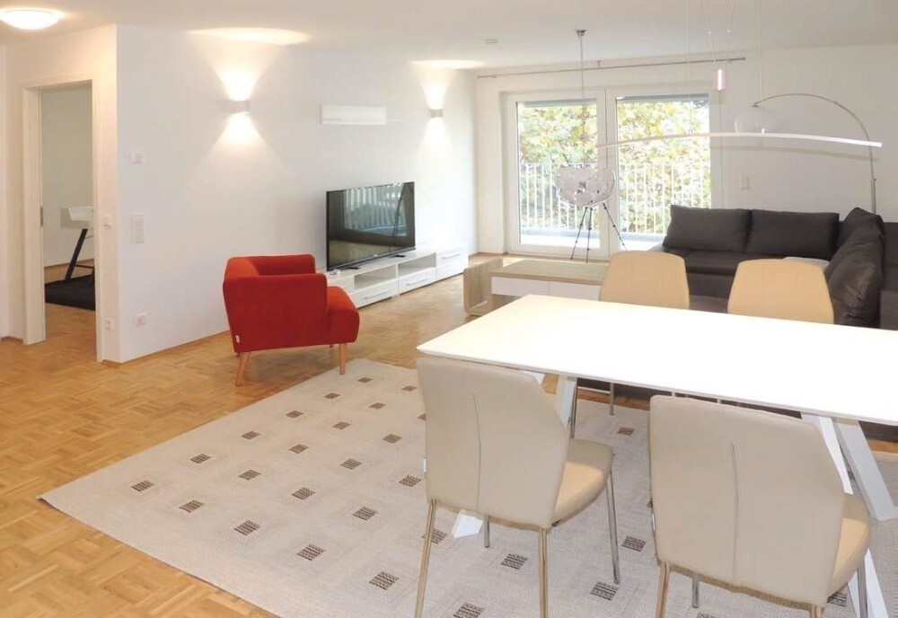 Wohnß- und Esszimmer