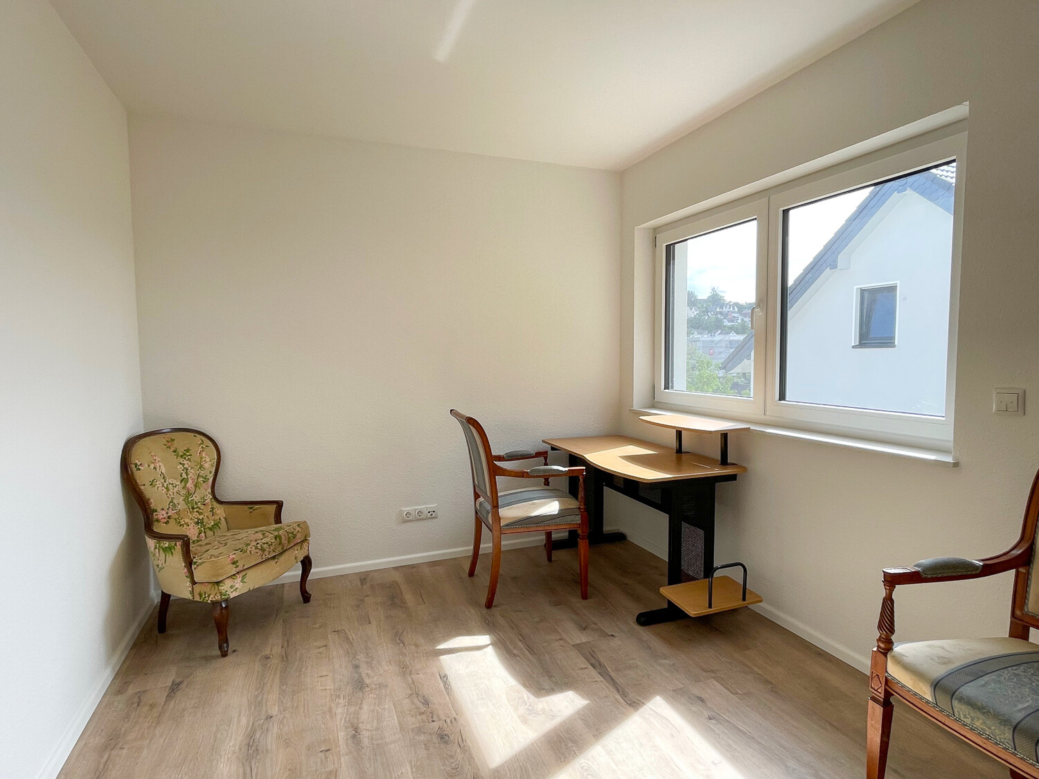 Schlafzimmer 1