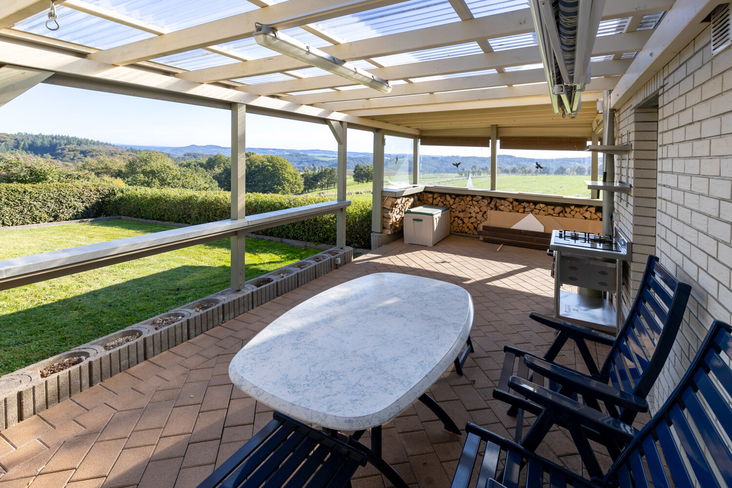 Terrasse EG