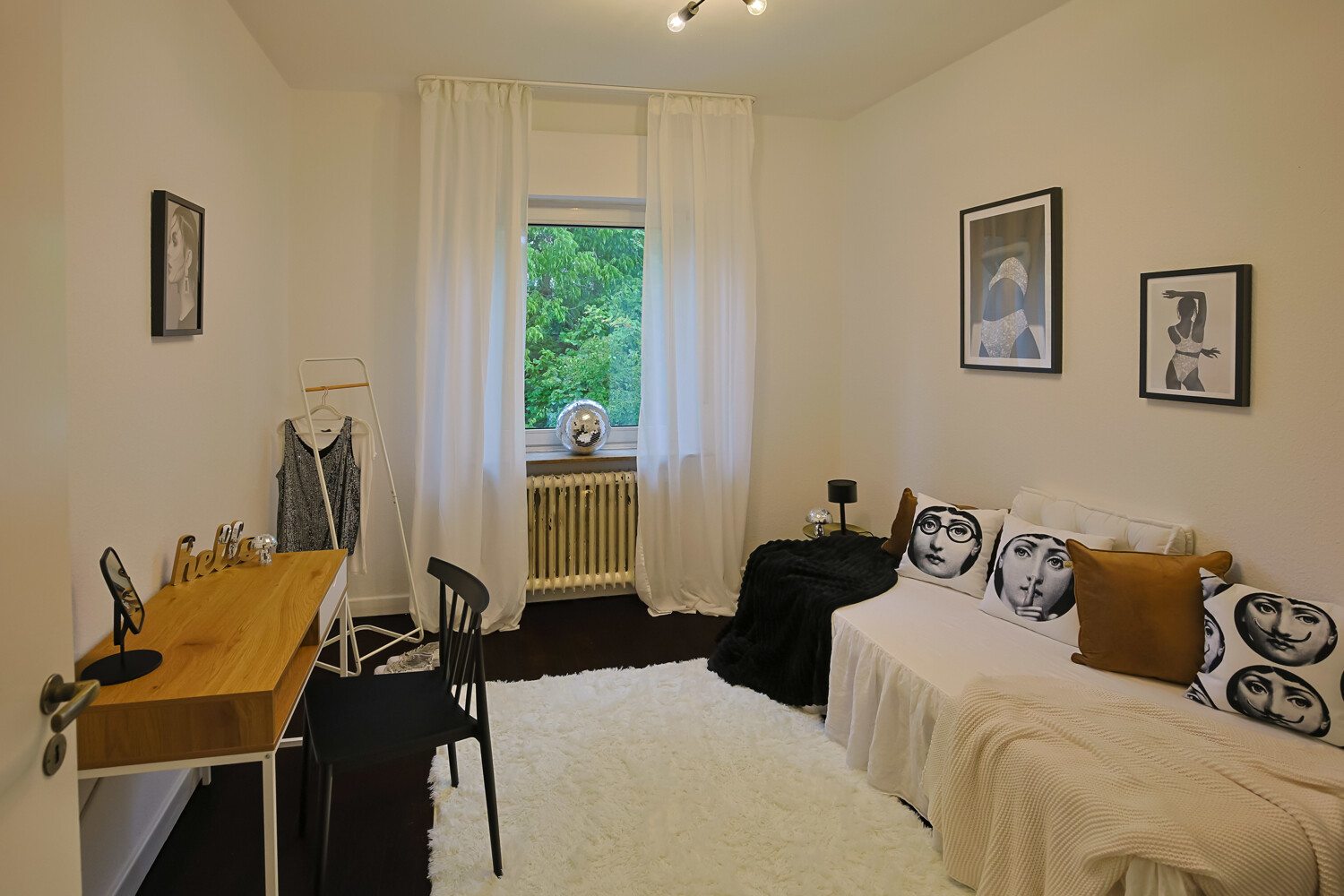 Schlafzimmer 3