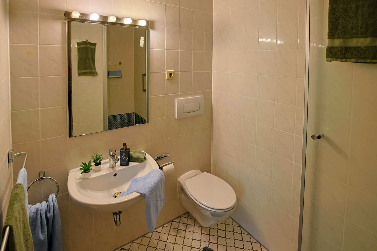 Badezimmer 2