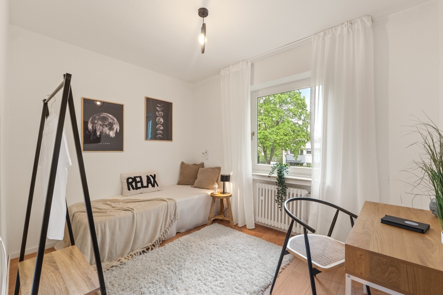 Schlafzimmer 2