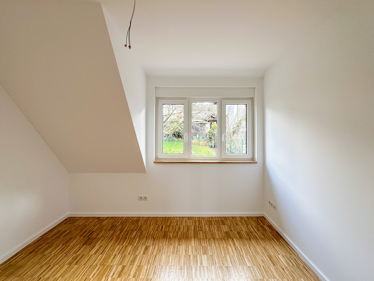 Schlafzimmer 2