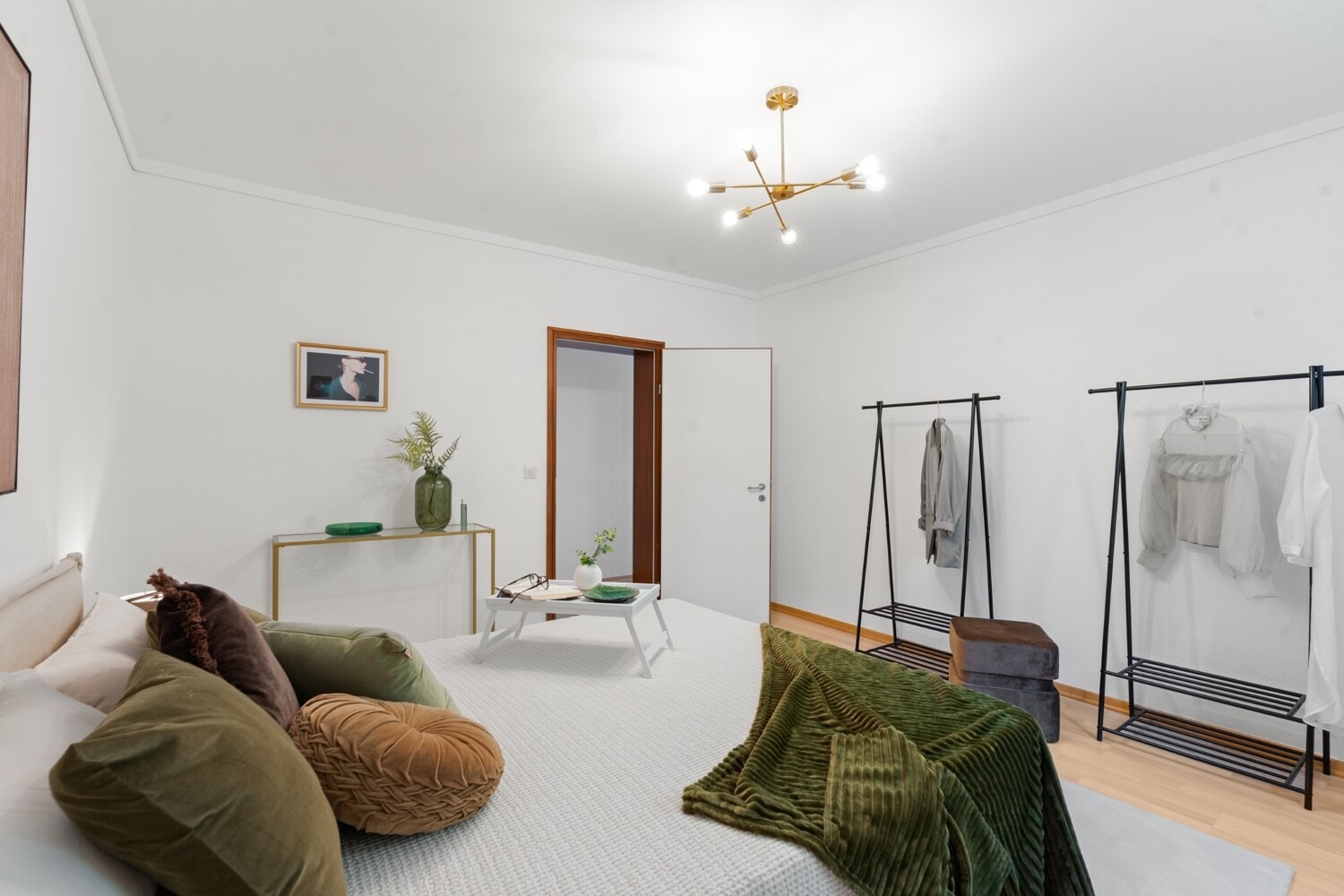 Schlafzimmer 1