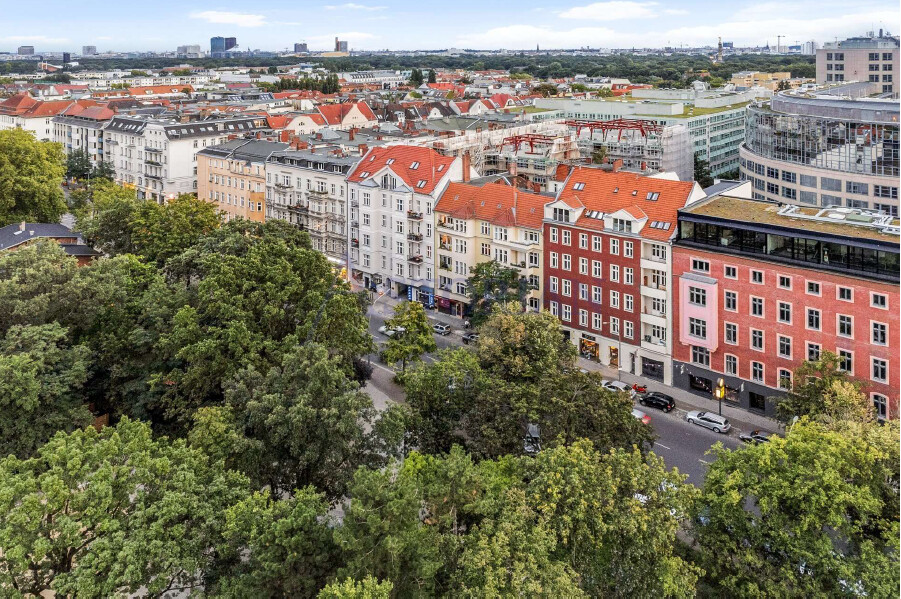 Wohnhaus mit Grün