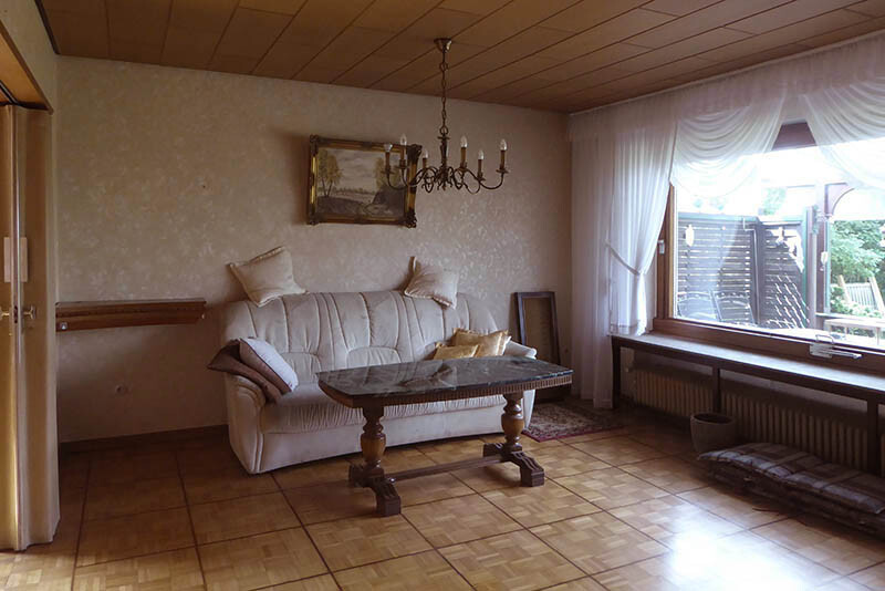Geräumiges Wohnzimmer ...