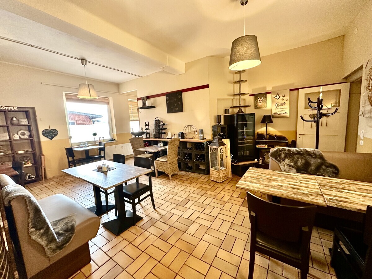 Cafe EG