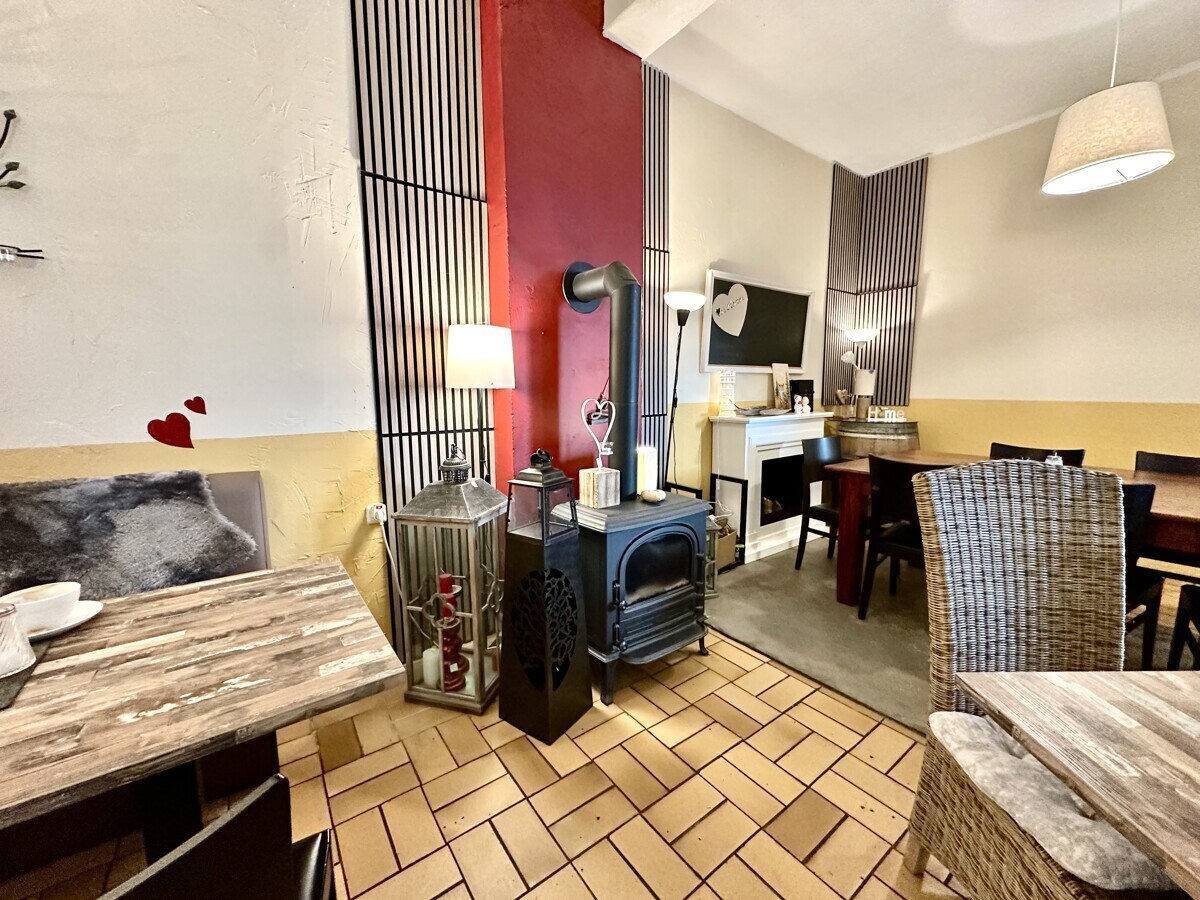 Cafe EG