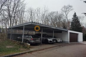 Carports mit absperrbarem Abteil