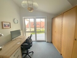 Schlafzimmer 4